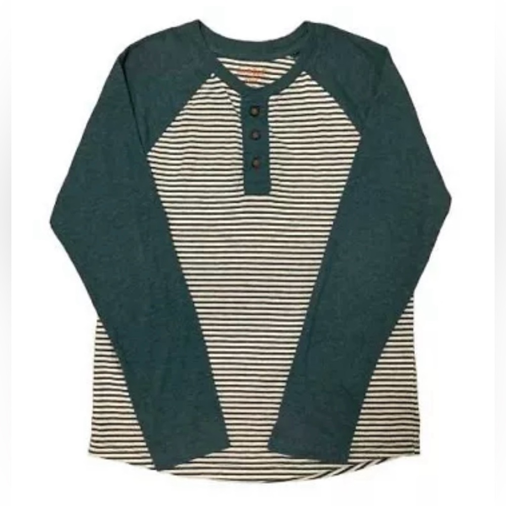 Cat & Jack boy's t-shirt,size
8-10y Striped LongSleeve KidsShirt/Green and White